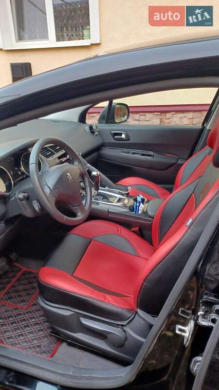 Позашляховик / Кросовер Peugeot 3008 2011 в Тернополі