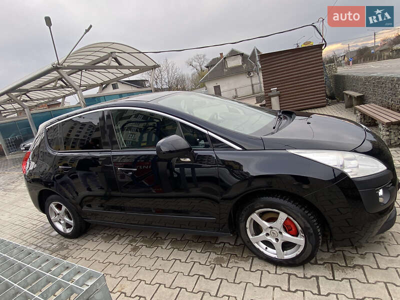 Позашляховик / Кросовер Peugeot 3008 2012 в Івано-Франківську