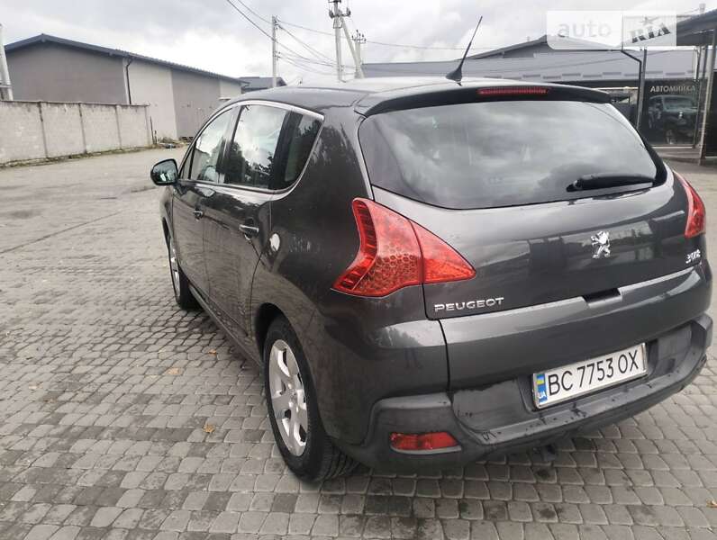 Позашляховик / Кросовер Peugeot 3008 2009 в Львові