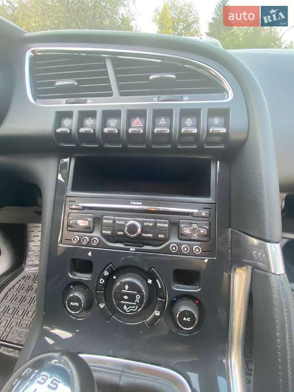 Позашляховик / Кросовер Peugeot 3008 2012 в Калуші