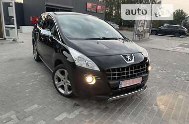 Позашляховик / Кросовер Peugeot 3008 2010 в Рівному