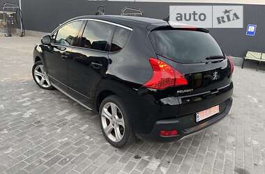 Позашляховик / Кросовер Peugeot 3008 2010 в Рівному