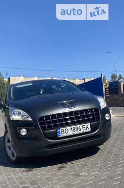 Внедорожник / Кроссовер Peugeot 3008 2012 в Тернополе