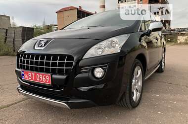 Позашляховик / Кросовер Peugeot 3008 2010 в Калуші