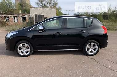 Позашляховик / Кросовер Peugeot 3008 2010 в Калуші