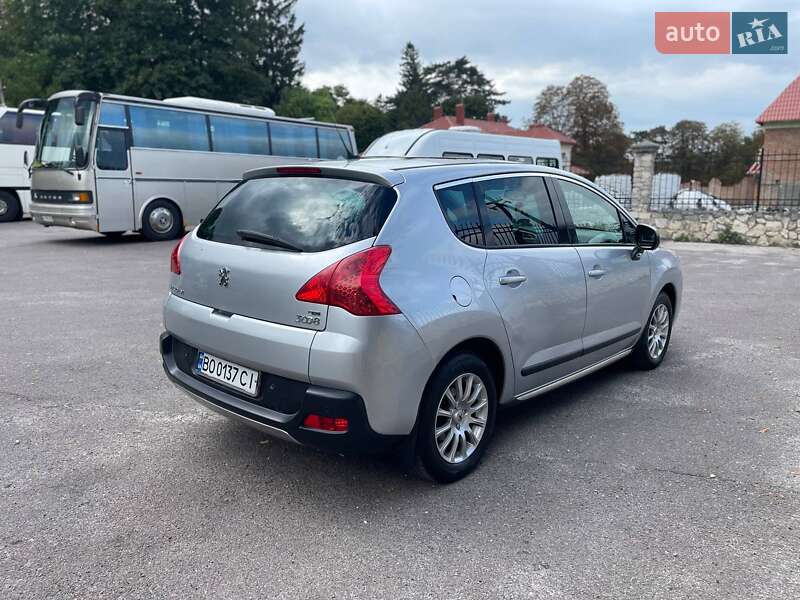 Внедорожник / Кроссовер Peugeot 3008 2011 в Тернополе