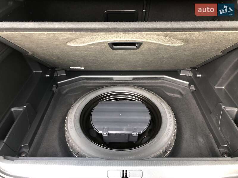 Позашляховик / Кросовер Peugeot 3008 2018 в Одесі