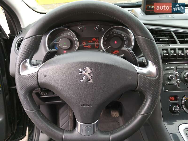 Позашляховик / Кросовер Peugeot 3008 2013 в Дубні