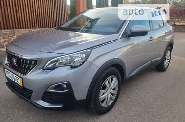 Внедорожник / Кроссовер Peugeot 3008 2021 в Киеве