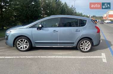 Позашляховик / Кросовер Peugeot 3008 2012 в Рівному