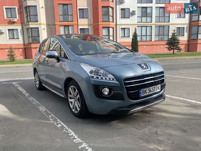 Позашляховик / Кросовер Peugeot 3008 2012 в Рівному