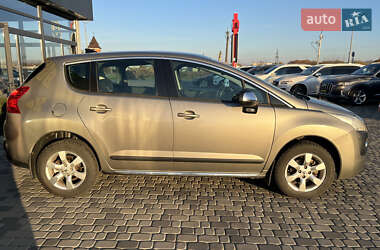 Внедорожник / Кроссовер Peugeot 3008 2010 в 
