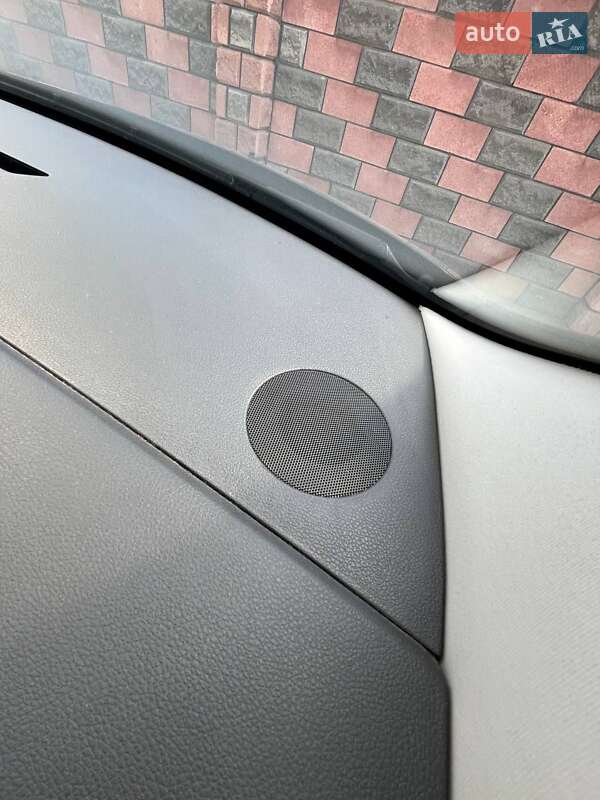 Позашляховик / Кросовер Peugeot 3008 2012 в Рівному