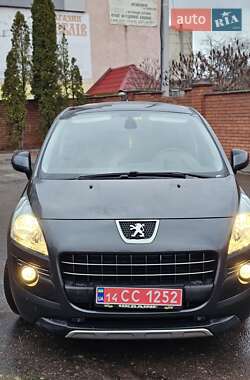 Позашляховик / Кросовер Peugeot 3008 2012 в Львові