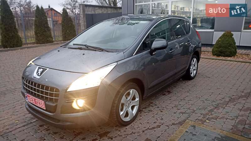 Внедорожник / Кроссовер Peugeot 3008 2012 в Сарнах