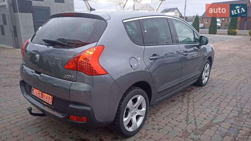 Внедорожник / Кроссовер Peugeot 3008 2012 в Сарнах