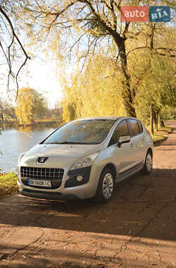 Внедорожник / Кроссовер Peugeot 3008 2010 в Ровно