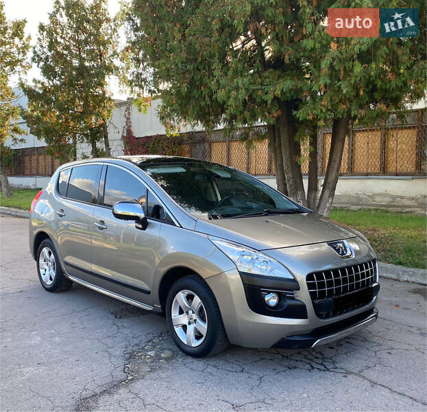 Позашляховик / Кросовер Peugeot 3008 2009 в Луцьку