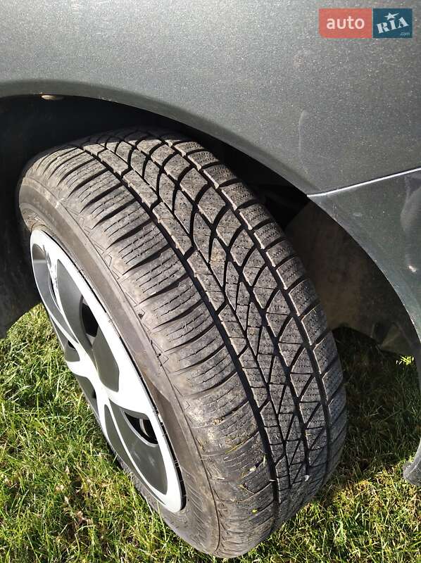 Позашляховик / Кросовер Peugeot 3008 2010 в Городку