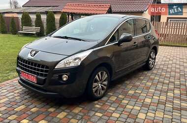 Внедорожник / Кроссовер Peugeot 3008 2011 в Ивано-Франковске