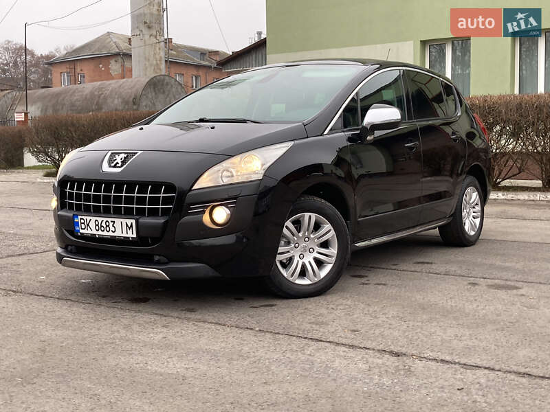 Позашляховик / Кросовер Peugeot 3008 2010 в Рівному