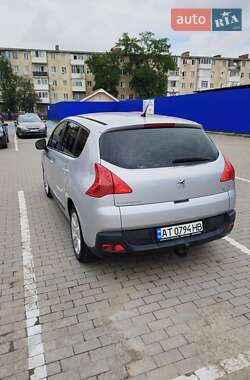 Позашляховик / Кросовер Peugeot 3008 2010 в Калуші