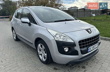 Позашляховик / Кросовер Peugeot 3008 2013 в Львові