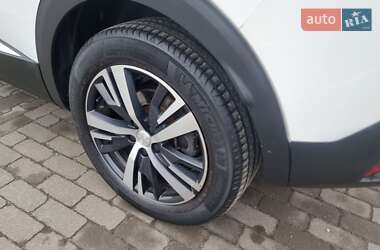 Внедорожник / Кроссовер Peugeot 3008 2020 в Киеве