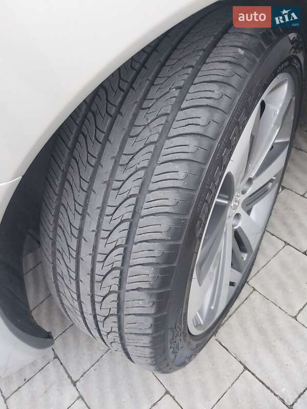 Позашляховик / Кросовер Peugeot 3008 2014 в Володимирі