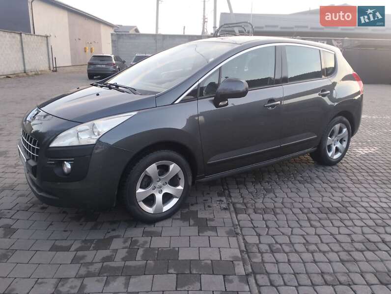 Позашляховик / Кросовер Peugeot 3008 2009 в Львові