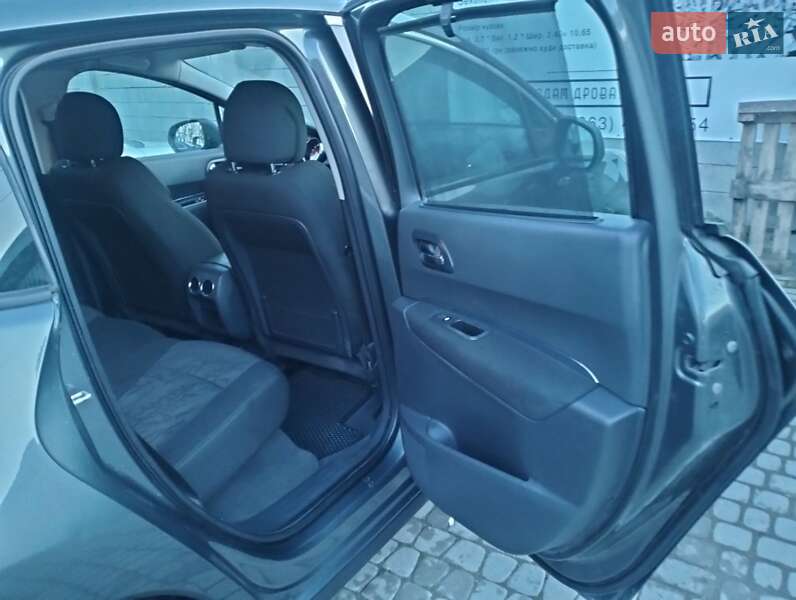 Позашляховик / Кросовер Peugeot 3008 2009 в Львові