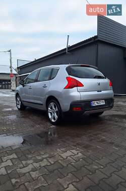 Позашляховик / Кросовер Peugeot 3008 2011 в Червонограді