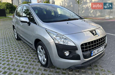 Позашляховик / Кросовер Peugeot 3008 2013 в Львові