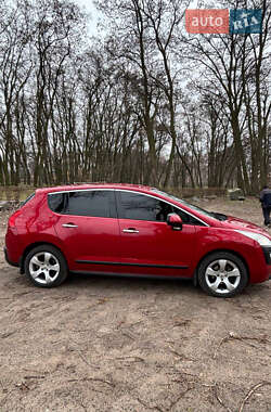 Внедорожник / Кроссовер Peugeot 3008 2009 в 