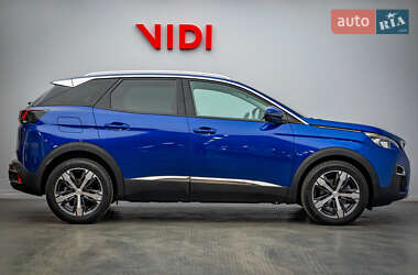 Позашляховик / Кросовер Peugeot 3008 2018 в 