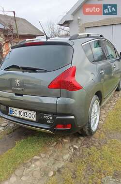 Внедорожник / Кроссовер Peugeot 3008 2009 в 