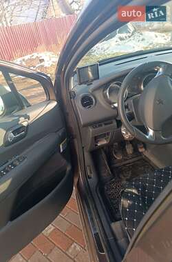 Внедорожник / Кроссовер Peugeot 3008 2013 в 