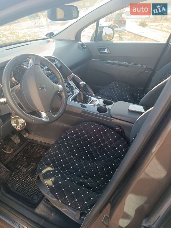 Внедорожник / Кроссовер Peugeot 3008 2013 в 