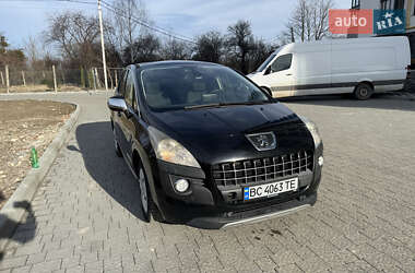 Позашляховик / Кросовер Peugeot 3008 2010 в Львові