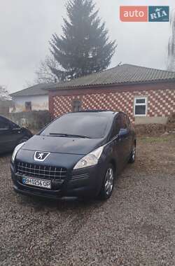 Внедорожник / Кроссовер Peugeot 3008 2011 в 