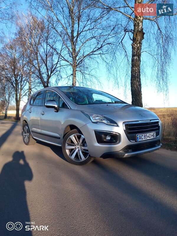 Позашляховик / Кросовер Peugeot 3008 2014 в Володимирі