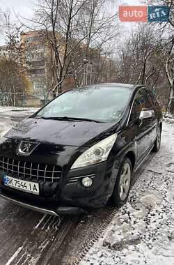 Позашляховик / Кросовер Peugeot 3008 2010 в Рівному