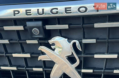 Позашляховик / Кросовер Peugeot 3008 2017 в Львові