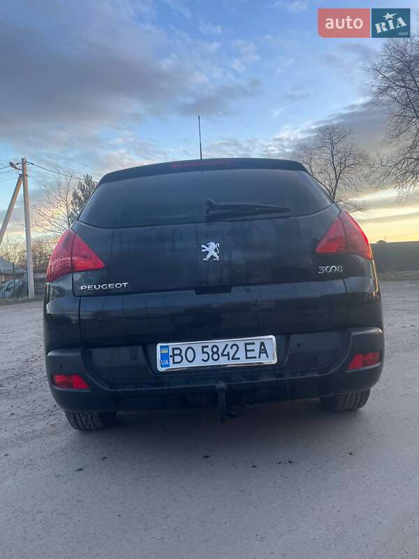 Позашляховик / Кросовер Peugeot 3008 2010 в Дрогобичі
