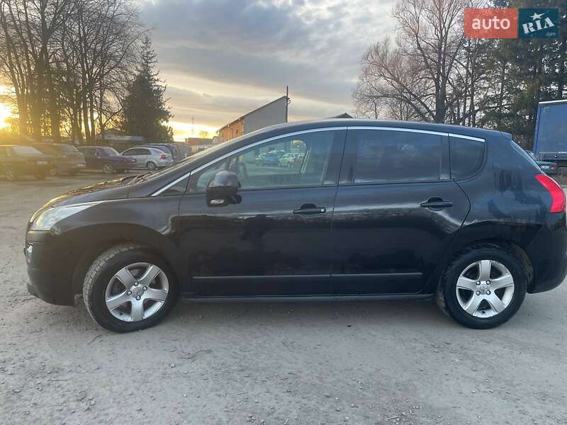 Позашляховик / Кросовер Peugeot 3008 2010 в Дрогобичі