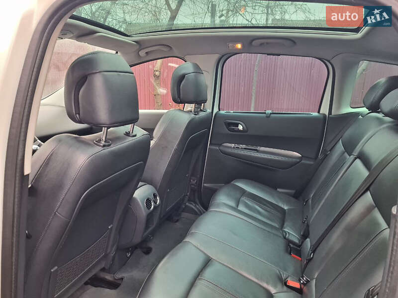 Позашляховик / Кросовер Peugeot 3008 2010 в Вінниці