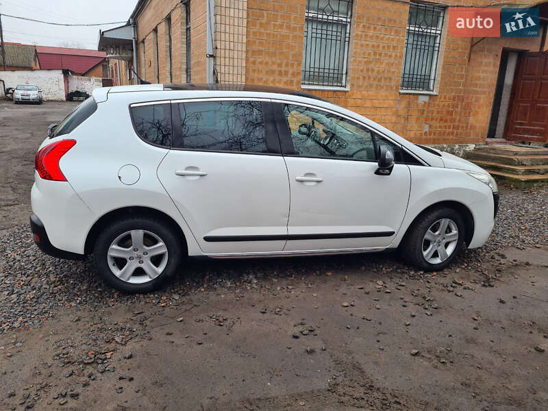 Позашляховик / Кросовер Peugeot 3008 2010 в Вінниці