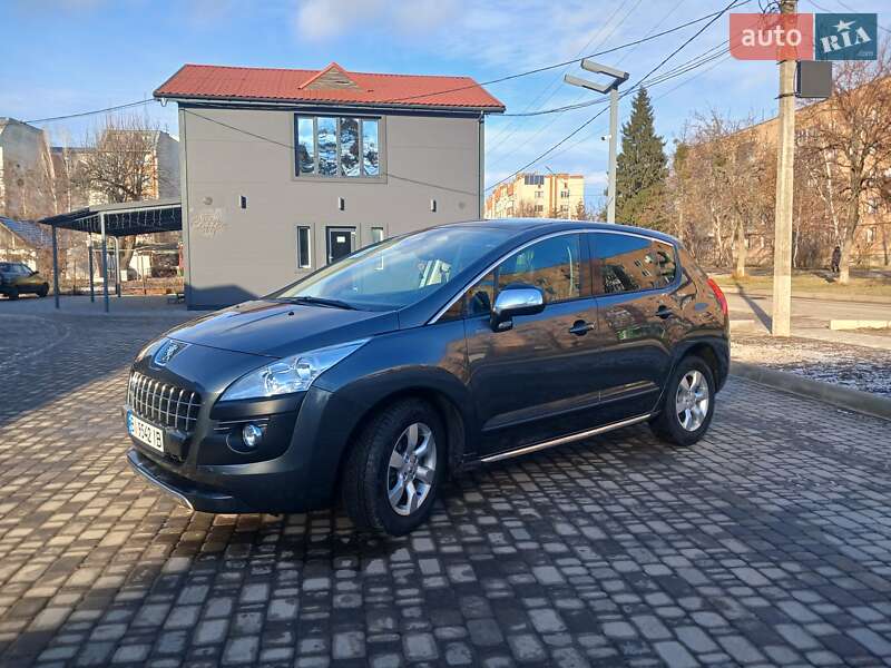 Внедорожник / Кроссовер Peugeot 3008 2012 в Гадяче