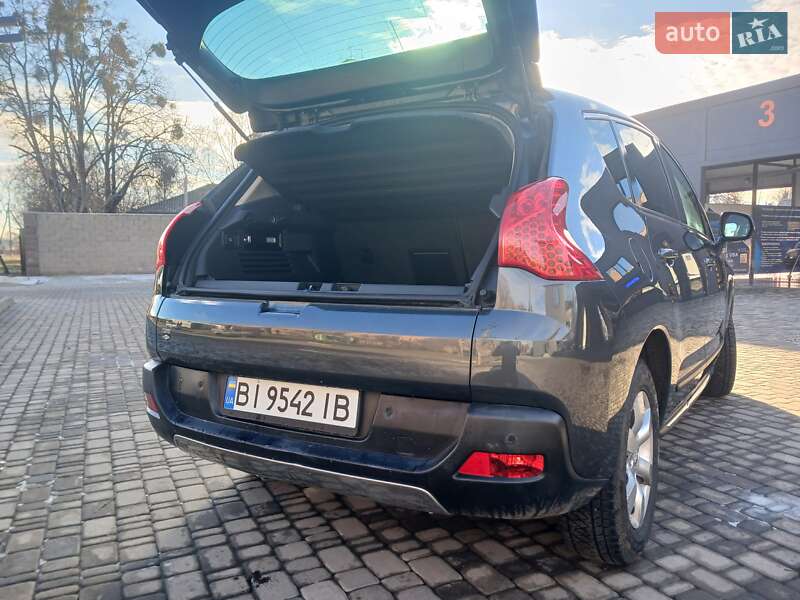 Внедорожник / Кроссовер Peugeot 3008 2012 в Гадяче