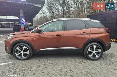 Внедорожник / Кроссовер Peugeot 3008 2019 в Киеве